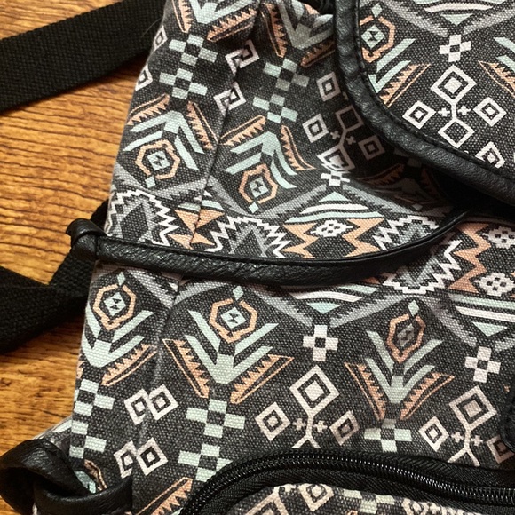 No Boundaries Printed Canvas Buckle Flap Backpack - Picture 5 of 11